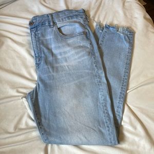 AE Hi-Rise Jegging: The Luxe Jean